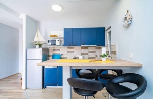 Gruz Apartamento | One bedroom apartment with terrace and sea view Dubrovnik (A-24624-a)