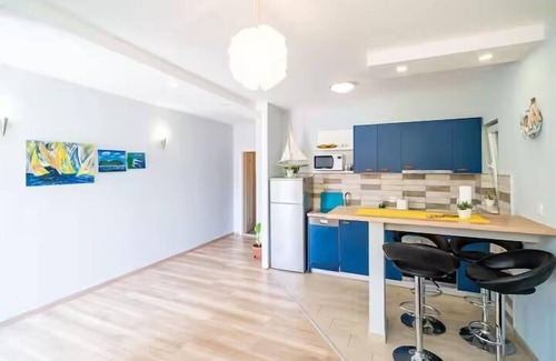 Gruz Apartamento | One bedroom apartment with terrace and sea view Dubrovnik (A-24624-a)