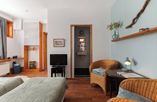 Diamantbuurt Cama Y Desayuno | One-Bedroom Apartment with Private Bathroom -close by the Center of Amsterdam
