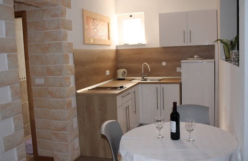 Gorinka Apartamento | Apartamento de una habitación con balcón y vista al mar Makarska (A-21911-b)