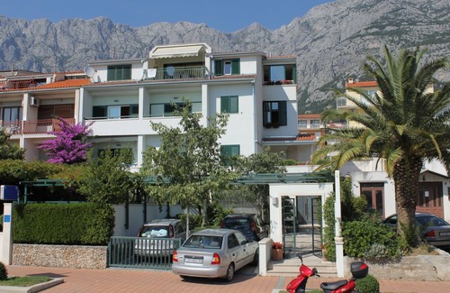 Ratac Apartamento | Apartamento de una habitación con balcón y vista al mar Makarska (A-6632-b)