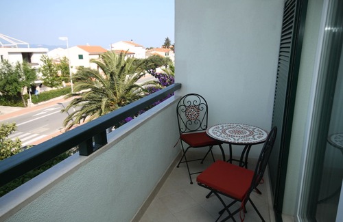 Ratac Apartamento | Apartamento de una habitación con balcón y vista al mar Makarska (A-6632-b)