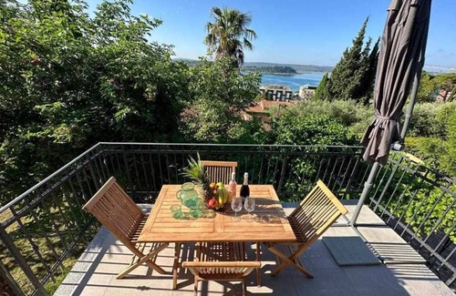Portoroz Apartamento | One Bedroom Apartment with Sea View Olivia