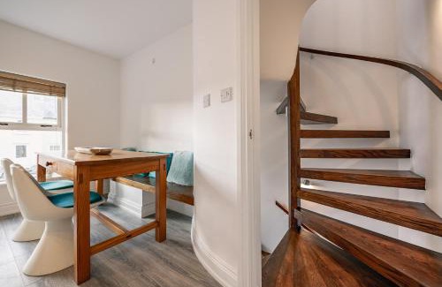 Kenmare Apartamento | One bedroom apartment to sleep 2 in the heart of Kenmare town