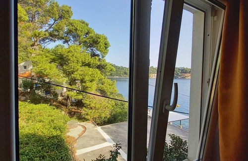 Sobra Apartamento | Apartamento de un dormitorio con terraza