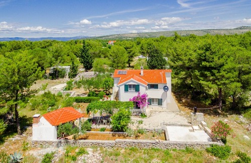 Cove Osibova (Milna) Apartamento | Apartamento de una habitación con una terraza Milna, Brac (A-11088-b)