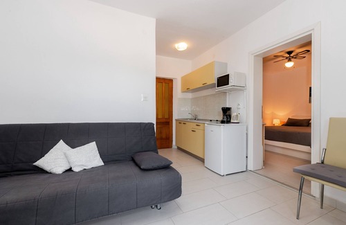 Rabac Apartamento | Apartamento de una habitación con terraza y vista al mar Rabac, Labin (A-7474-c)
