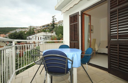 Rabac Apartamento | Apartamento de una habitación con terraza y vista al mar Rabac, Labin (A-7474-c)