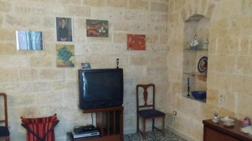Trani Apartamento | One bedroom apartment with sea view and terrace at Trani 1 km away from the beach