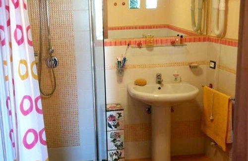 Lercara Friddi Apartamento | One bedroom appartement with garden at Lercara Friddi