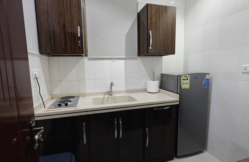 Hera Street Apartamento | One Bedroom Apt- Hira Residence & Suites
