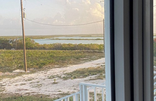 Rolleville Apartamento | One bedroom Beach Retreat Rolleville, Exuma