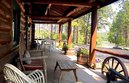 Rapid City Cabina | One Bedroom Cabin near Mount Rushmore