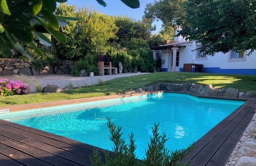 Almocageme Cabaña | Cabaña de un dormitorio con piscina situado en un entorno tranquilo.
