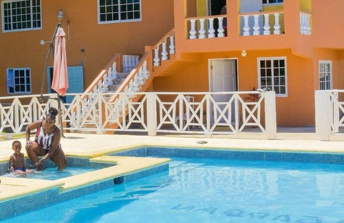 Boscobel Casa | one bedroom cozy and quiet neighborhood 10min from ocho rios town