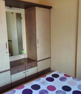 Meera Nagar Apartamento | One Bedroom fully furnished service apartment,Koregaon park