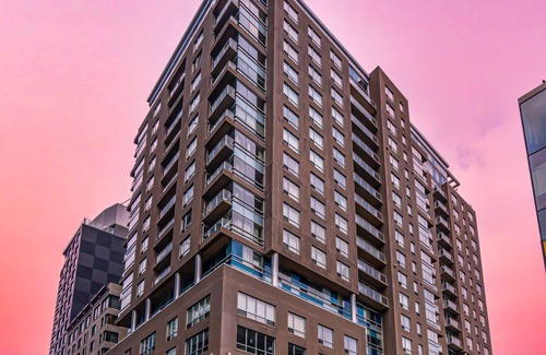 Old Montreal Apartamento | One Bedroom Furnished Apartment- Old Port Montreal