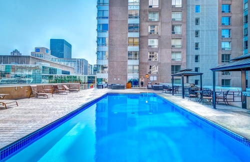 Old Montreal Apartamento | One Bedroom Furnished Apartment- Old Port Montreal