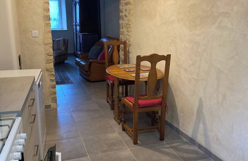 Picauville Cama Y Desayuno | One-bedroom gîte for 2 people in modern conversion. Well-equipped