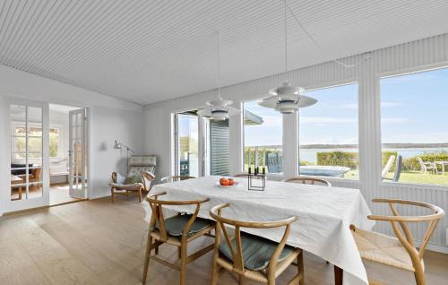 Olsted Casa | One-Bedroom Holiday Home Ølsted With Sea View 09
