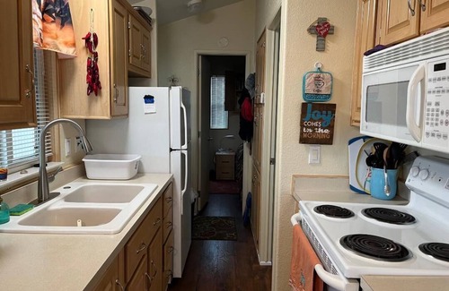 Mesa Complejo | one bedroom house for rent May through September 2023