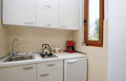 Presika Casa | One-Bedroom House in Labin I