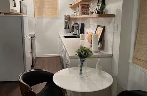 Hialeah Apartamento | One bedroom in Kits with hot tub and city views