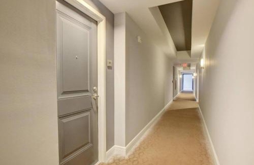 Boynton Beach Casa | One Bedroom In Lux Condo,casa Costa! Wbeachpass!