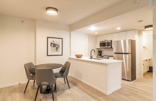 Village North Apartamento | One Bedroom in Whistler Village - Unit 613