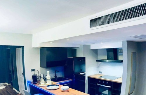 Nana Condominio | One bedroom luxury suite at Sukhumvit Bangkok !