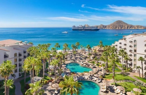 Arcos del Sol II Apartamento | One bedroom luxury suite with fitness room, pools in beautiful Cabo San Lucas