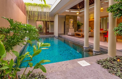 Nakula Villa | Una habitación de lujo en el corazón de Seminyak