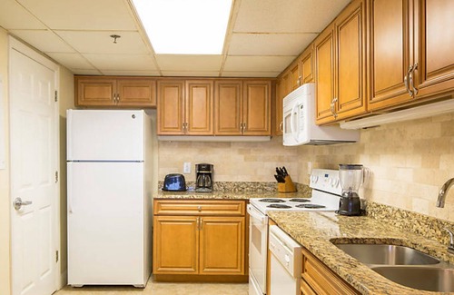 West Panama City Beach Complejo | One Bedroom, Ocean Front, Luxury Condo, Panama City Beach, Florida 3674457