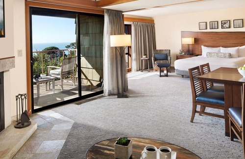Carmel Highlands Complejo | ONE BEDROOM SUITE, CARMEL RESIDENCE RESORT AND CLUB!