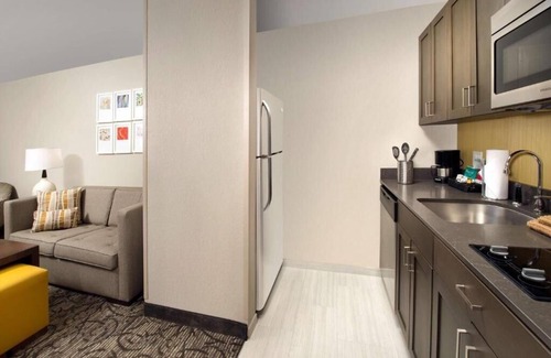 The Roads Apartamento | One Bedroom Suite Near Herbs By Betty MIA