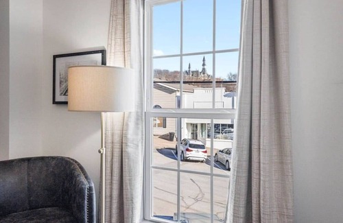 Parkville Apartamento | Park House on Main #3