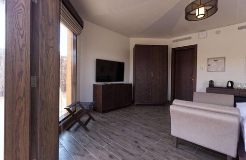 Al Madam Apartamento | One Bedroom Tent Near Desert Safari View Point