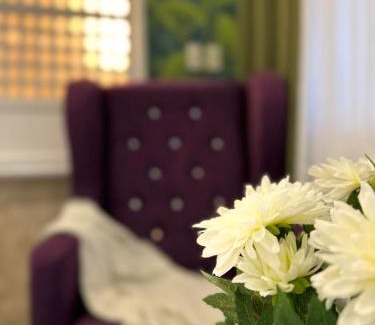 San Lorenzo Apartamento | One Bedroom with Balcony by Christine Suites PH in Greenbelt Radisson