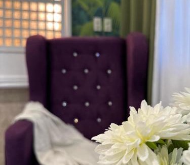 San Lorenzo Apartamento | One Bedroom with Balcony by Christine Suites PH in Greenbelt Radisson