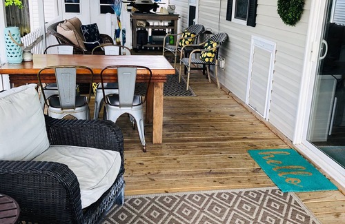 Miramar Beach Cabaña | One block from Pompano Joes is our resort cottage with large patio for relaxing