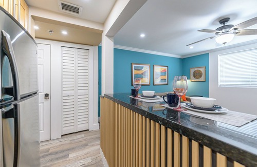 South Beach Condominio | One block from the beach! South Beach/Ocean Dr - 1 Bed / Bath - Muscle Beach