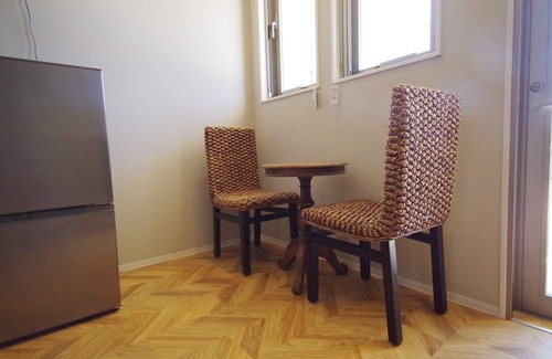 Shiraho Casa | ¡Un edificio está completamente reservado!Acomoda hasta 12 personas!Gratis para niños!