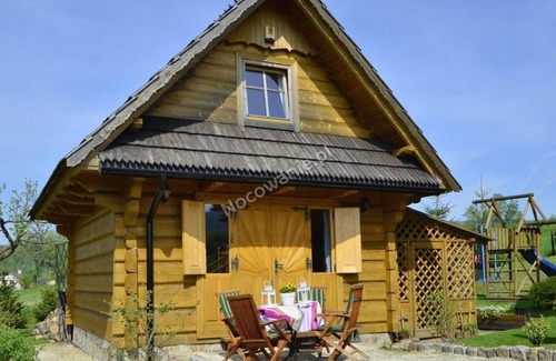 Stronie Slaskie Casa | Una casa de madera familiar en las montañas