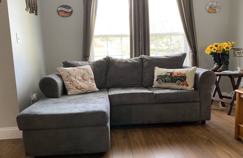 Seymour Casa | One level 3 BR/ 2 BA Home in Seymour!!!