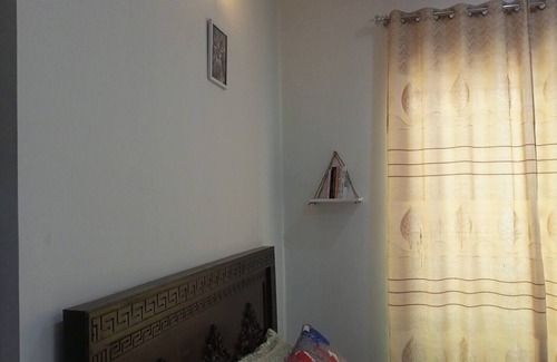 Gujrat Casa | One Luxury & Comfortable Bed Room