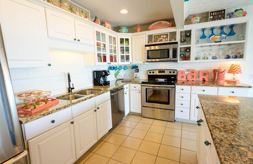 West Panama City Beach Condominio | . OCT NOV DIC abierto $ 200 por noche. Navidad TGiving NYE $ 310.