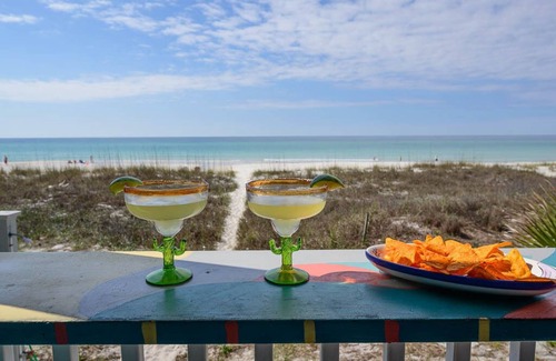 West Panama City Beach Condominio | . OCT NOV DIC abierto $ 200 por noche. Navidad TGiving NYE $ 310.