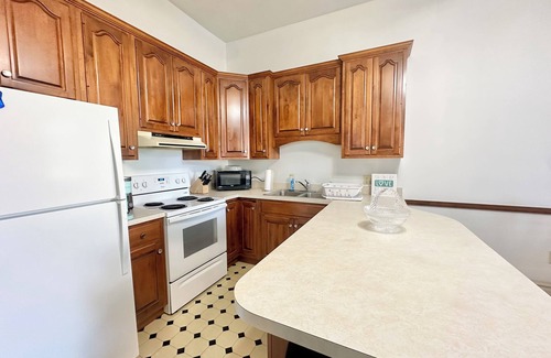 Danville Apartamento | One-Of-A-Kind 2-bedroom apartment with AC, WiFi in lovely Danville