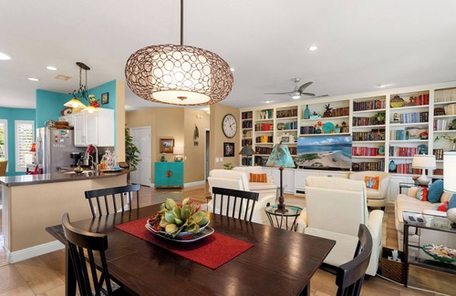 Desert Breeze Casa | ONE OF A KIND IN THE GRAND, GOLF COURSE, MOUNTAIN VIEWS AND SOLAR