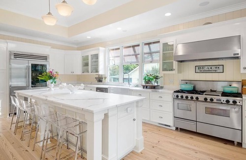 Isle of Palms Casa | RESERVA AHORA para el verano de 2019 ¡Equipo de playa gratis con estadía!